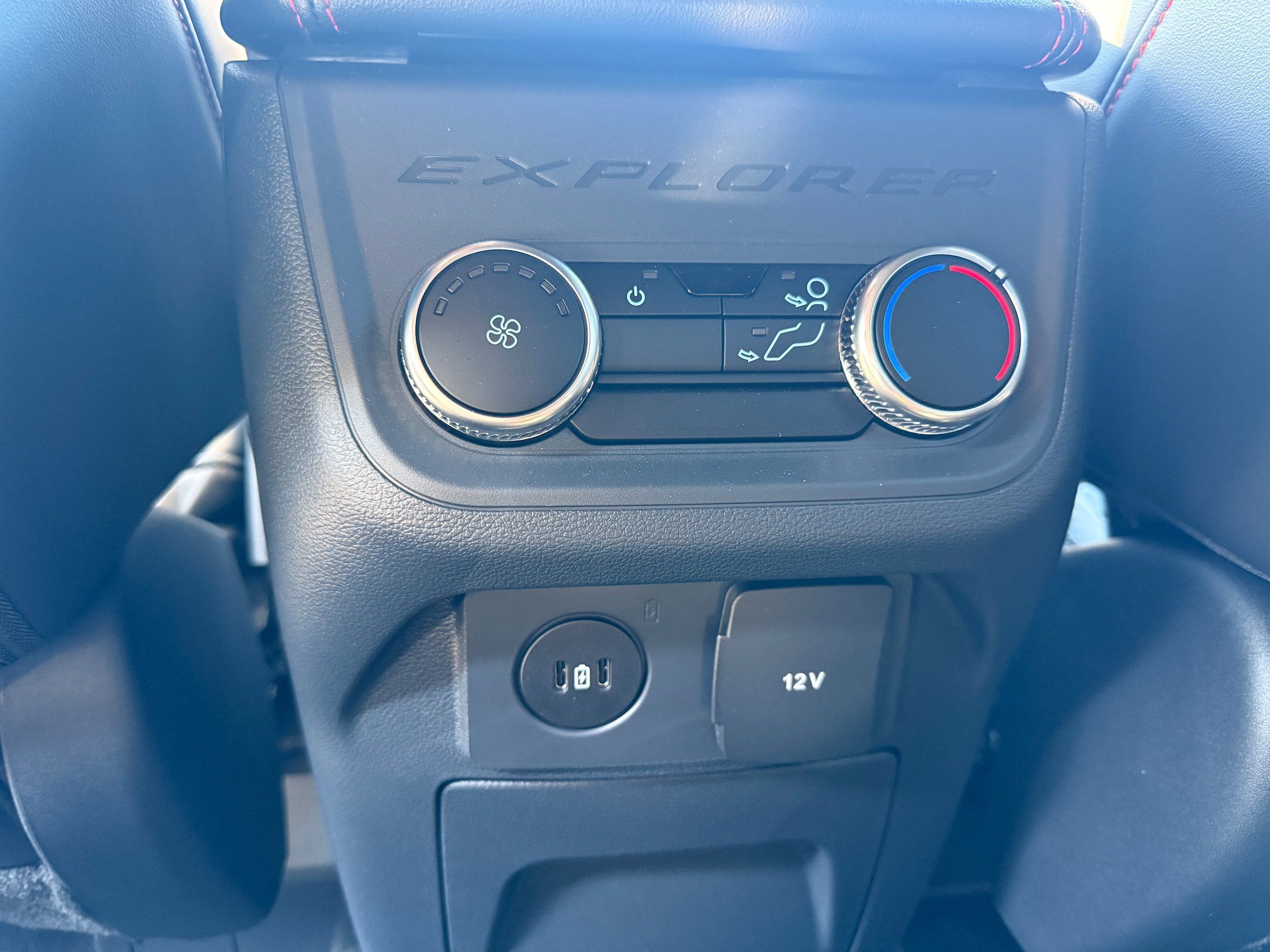 Used 2026 Ford Explorer ST-Line AWD/4WD image 24