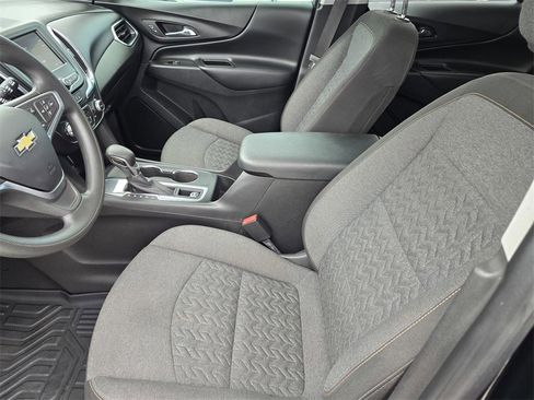 Used 2022 Chevrolet Equinox LT image 19