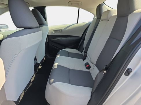 Used 2025 Toyota Corolla LE FWD image 13