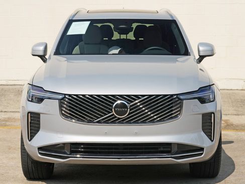 Used 2025 Volvo XC90 B5 Core w/ Protection Package Premier AWD/4WD image 52
