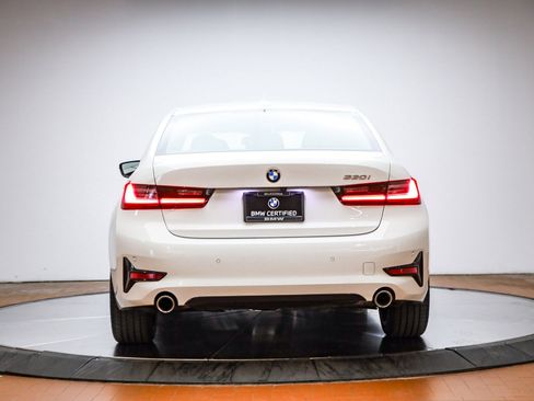 Certified 2022 BMW 330i Sedan w/ Premium Package 2 image 8