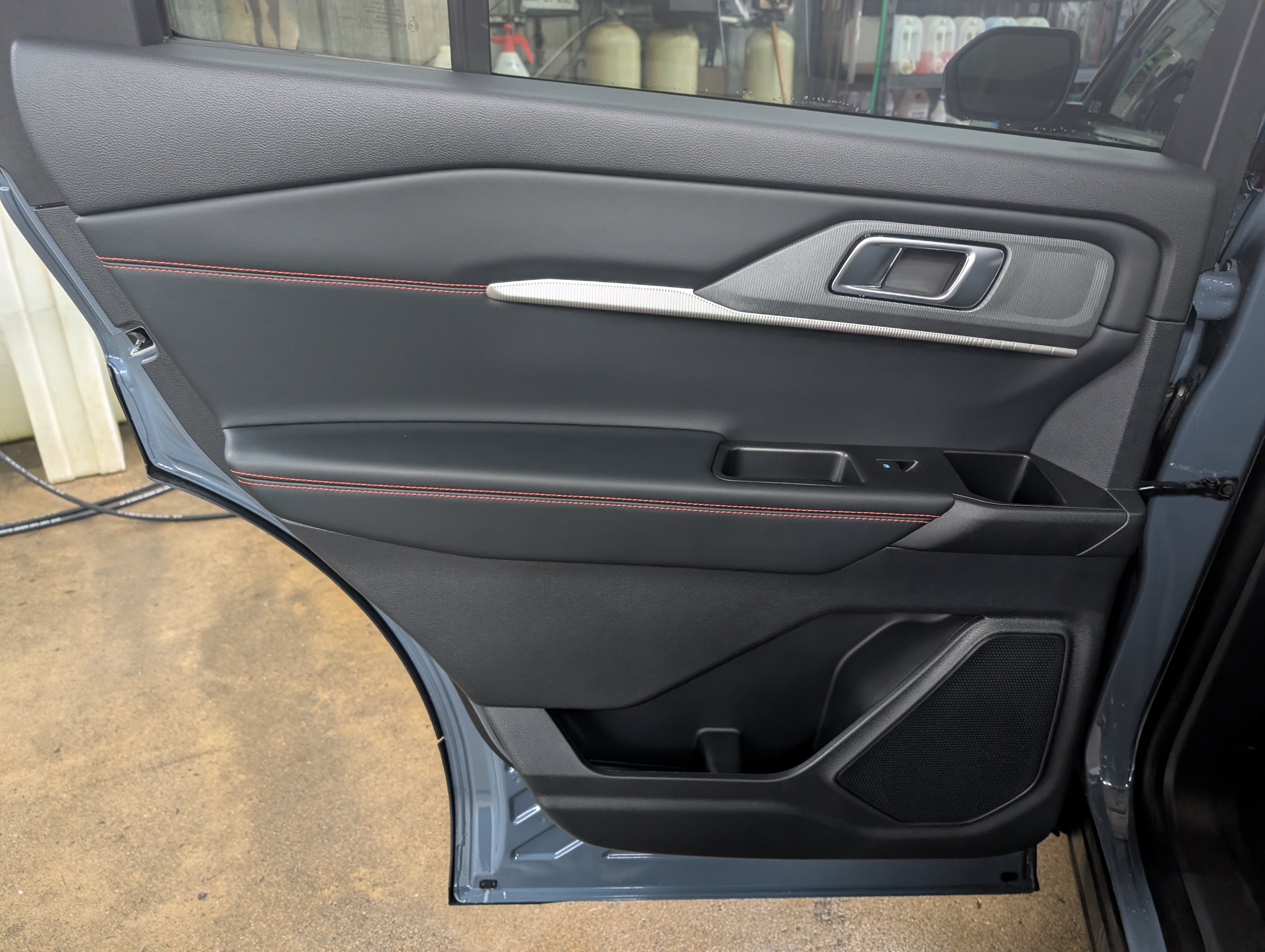 New 2027 Ford Explorer ST-Line AWD/4WD image 6