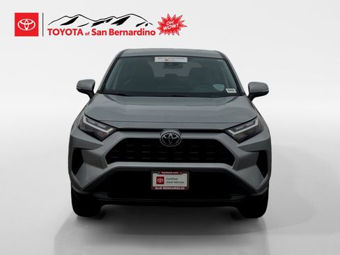 Certified 2025 Toyota RAV4 LE FWD image 8