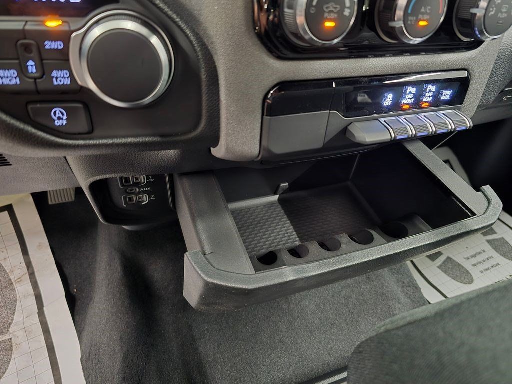 New 2026 RAM 1500 Tradesman AWD/4WD image 25