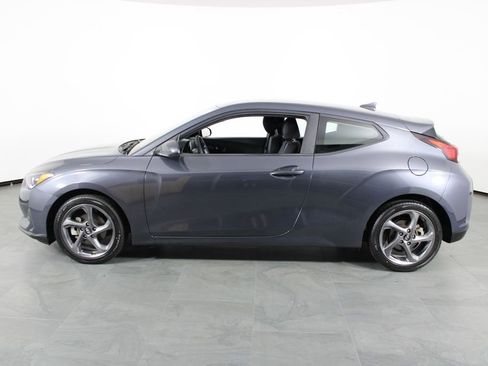 Used 2019 Hyundai Veloster 2.0 image 9