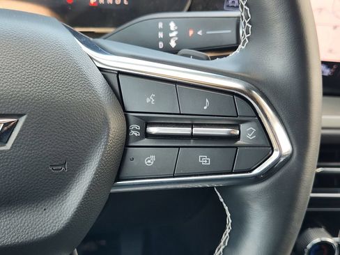 Used 2026 Chevrolet Traverse LT w/ Sun and Wheel Package FWD image 30
