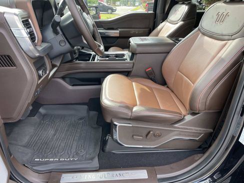 Used 2025 Ford F250 King Ranch w/ Chrome Package AWD/4WD image 16