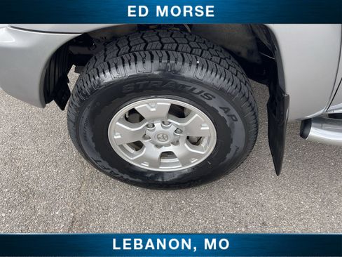 Used 2015 Toyota Tacoma 4x4 Double Cab w/ TRD Off-Road Package image 29