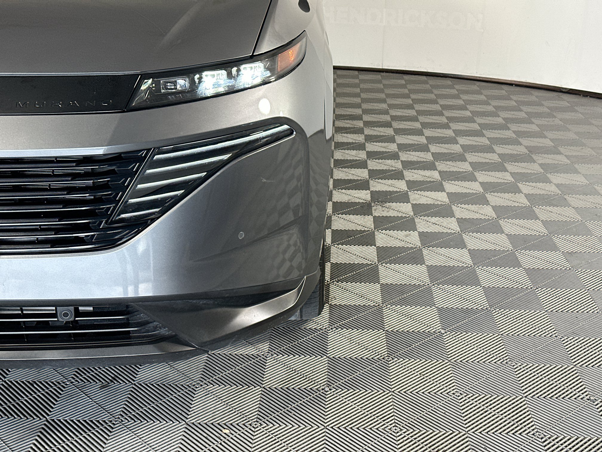 Used 2025 Nissan Murano SV AWD/4WD image 9