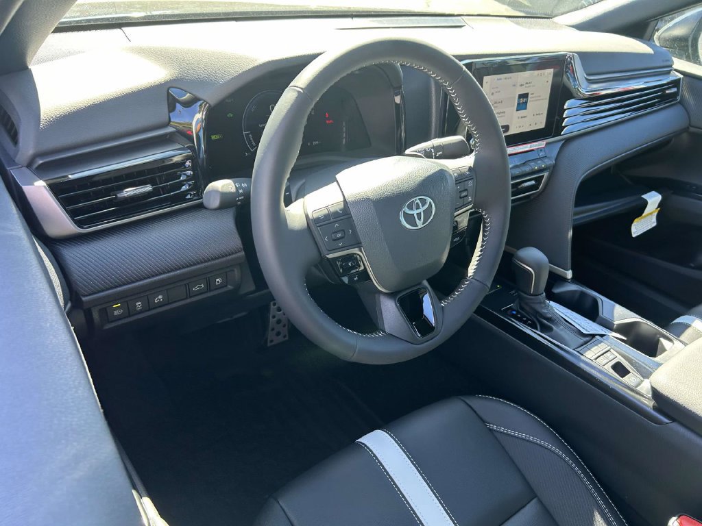 New 2026 Toyota Camry SE FWD image 12