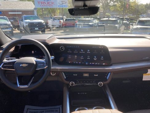 New 2025 Chevrolet Tahoe High Country image 12