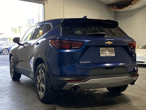 Used 2023 Chevrolet Blazer LT image 2