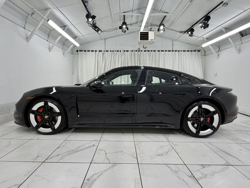 New 2026 Porsche Taycan GTS image 15