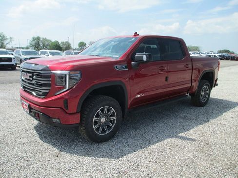 New 2026 GMC Sierra 1500 AT4 w/ AT4 Premium Package AWD/4WD image 11