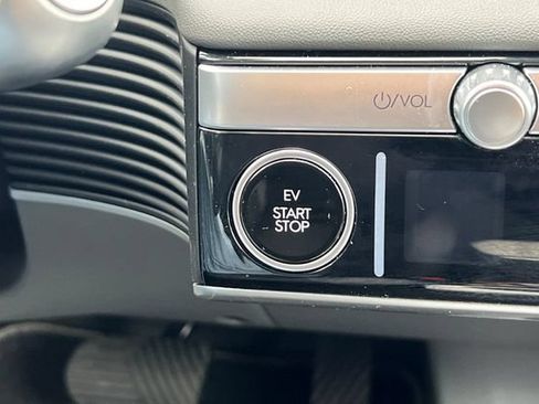 Certified 2024 Hyundai Ioniq 5 SEL RWD image 28