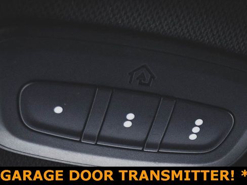 Used 2019 Chrysler Pacifica Limited w/ Advanced Safetytec Group image 12