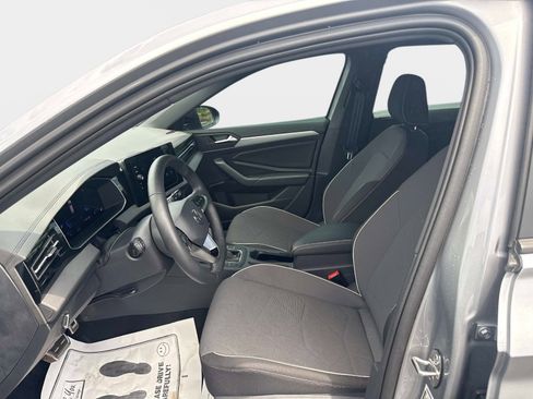 Used 2026 Volkswagen Jetta Sport FWD image 18
