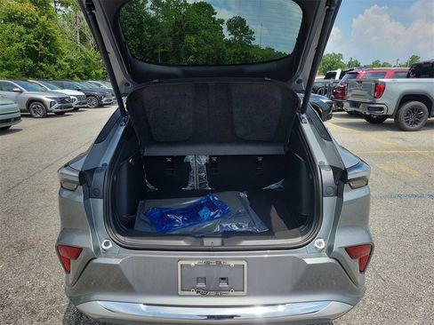 New 2025 Buick Envista Avenir image 6