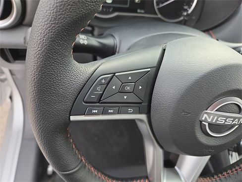 New 2025 Nissan Versa SR w/ Trunk Package image 9