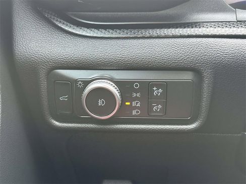 Used 2020 Ford Explorer ST w/ Premium Technology Package image 23