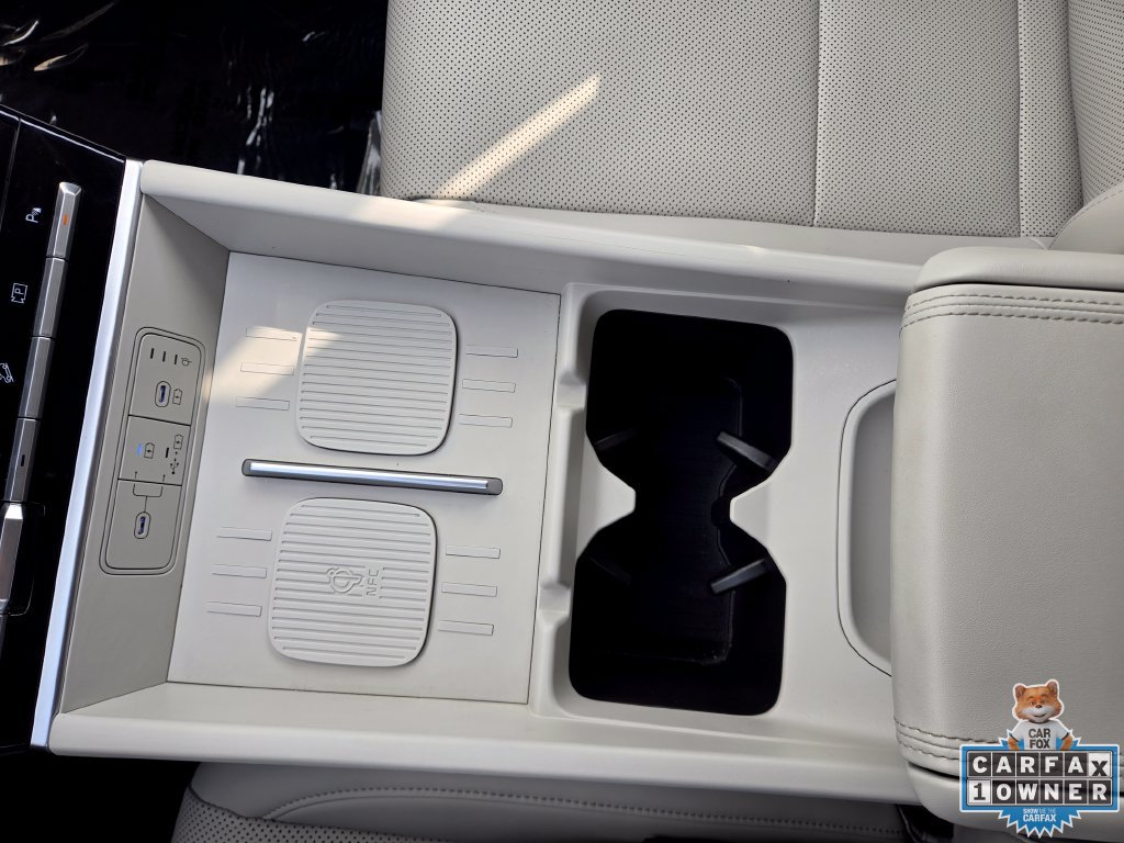 Used 2025 Hyundai Santa Fe SEL FWD image 38