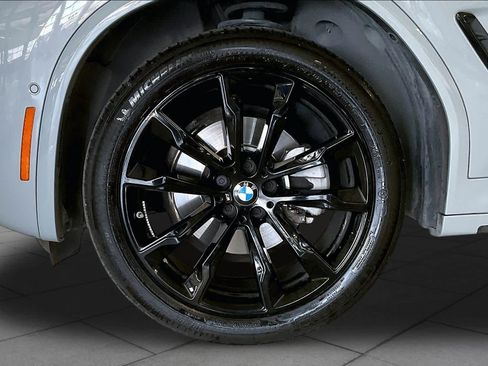 Used 2024 BMW X3 xDrive30i w/ Premium Package AWD/4WD image 10