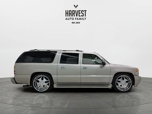 Used 2004 GMC Yukon XL Denali AWD/4WD image 8