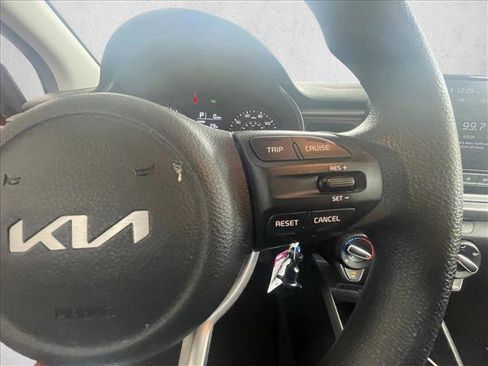 Used 2022 Kia Rio S image 16