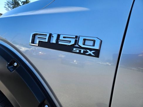 Used 2020 Ford F150 XL w/ Equipment Group 101A Mid AWD/4WD image 9