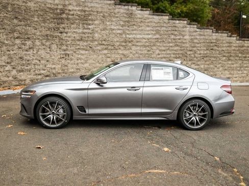 New 2026 Genesis G70 2.5T image 5