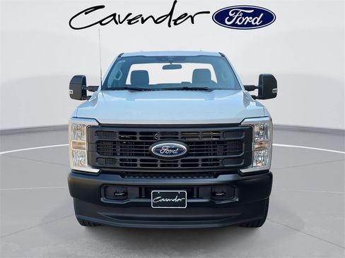 New 2026 Ford F350 XL w/ FX4 Off-Road Package image 2