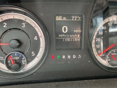 Used 2017 RAM 2500 SLT AWD/4WD image 4