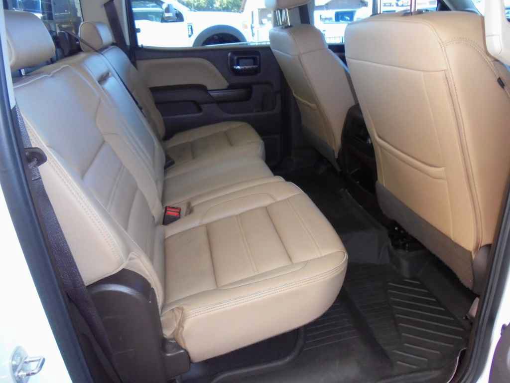 Used 2018 GMC Sierra 1500 Denali w/ Denali Ultimate Package AWD/4WD image 10