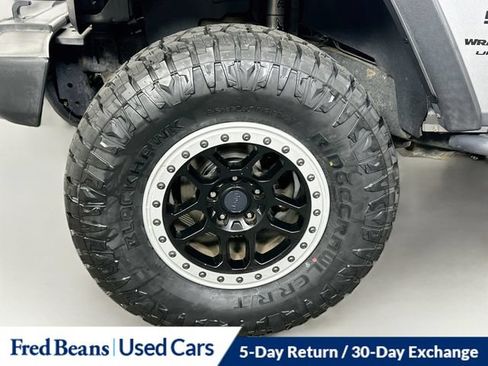 Used 2018 Jeep Wrangler Unlimited Sport S AWD/4WD image 32