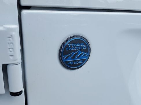 Certified 2024 Jeep Wrangler High Altitude AWD/4WD image 9