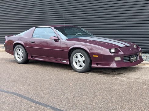 Used 1992 Chevrolet Camaro RS image 17