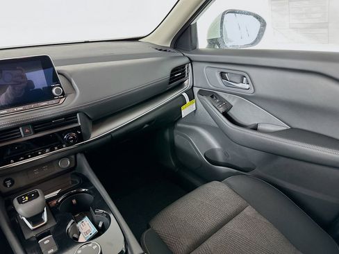 New 2026 Nissan Rogue SV w/ Cold Weather Package image 30