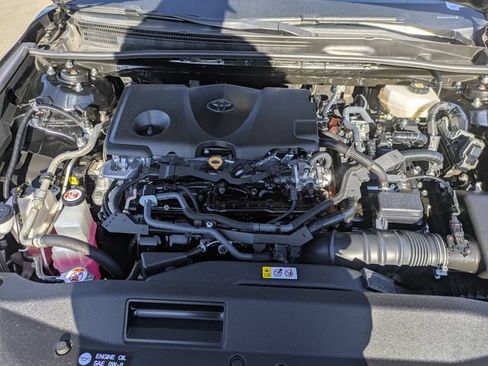Used 2025 Toyota Camry LE FWD image 35