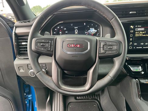 Used 2024 GMC Sierra 1500 AT4 w/ Technology Package image 20