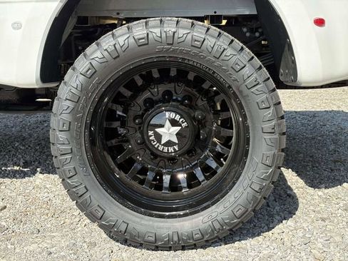 New 2026 Ford F450 Platinum w/ FX4 Off-Road Package AWD/4WD image 8
