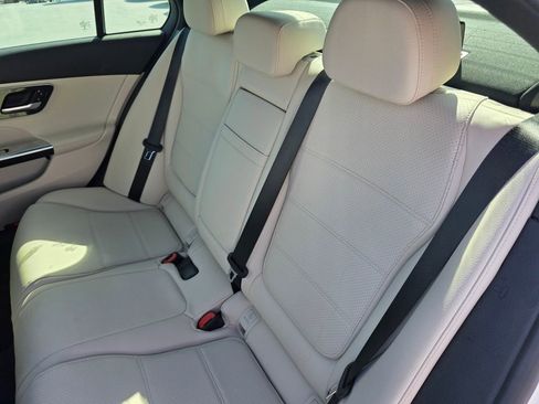 Used 2022 Mercedes-Benz C 300 C 300 image 14