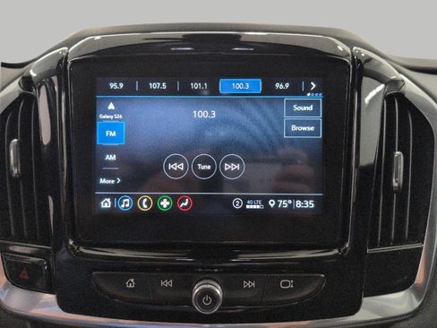 Used 2021 Chevrolet Traverse LT w/ LPO, Floor Liner Package AWD/4WD image 7