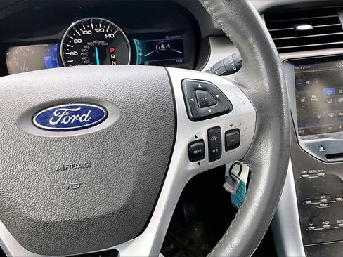Used 2013 Ford Edge SEL image 17