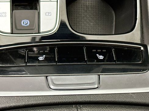 Used 2023 Hyundai Santa Cruz SEL w/ Activity Package AWD/4WD image 18