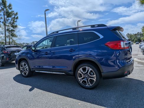 Certified 2026 Subaru Ascent Limited AWD/4WD image 6