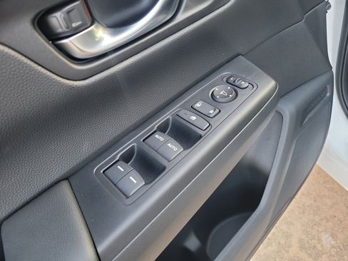 Used 2026 Honda CR-V TrailSport image 14