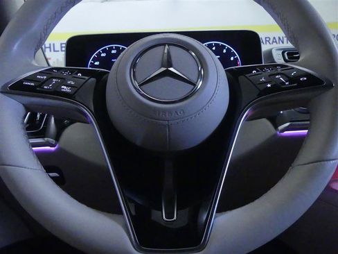 Used 2023 Mercedes-Benz S 500 4MATIC image 22
