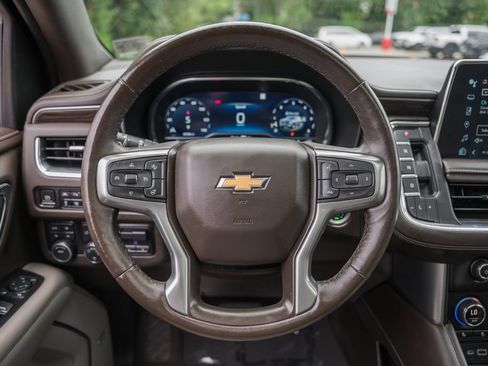 Used 2022 Chevrolet Tahoe LT w/ LT Signature Package AWD/4WD image 31