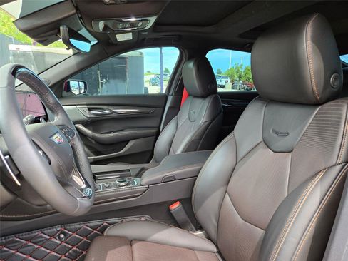 Used 2025 Cadillac CT5 V RWD image 29