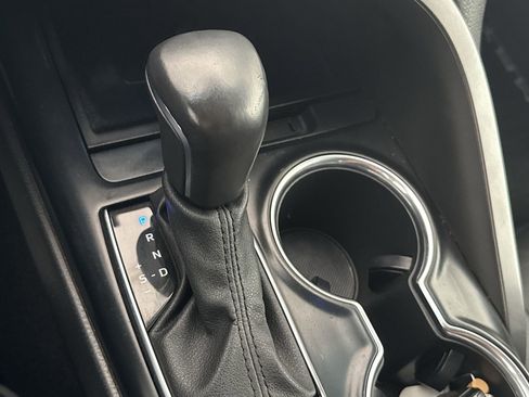 Used 2020 Toyota Camry XSE image 14